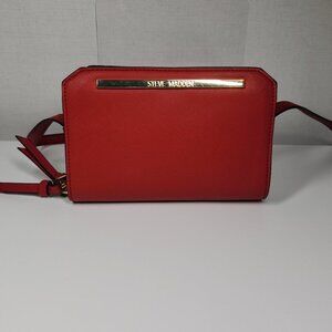 Steve Madden Crimson Bkarlee Purse Crossbody Red